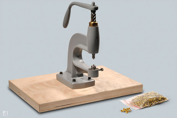 Table Eyeletting Machine Ref-No. 83 TOE for temper proof sealing pearl labels