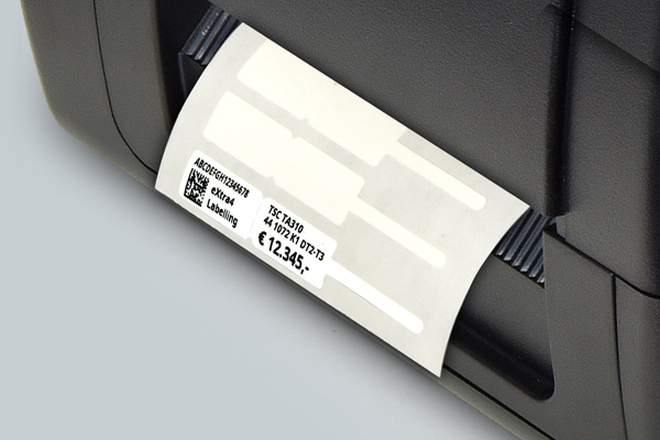 Thermal transfer label printer from the hardware range of eXtra4 Labelling Systems